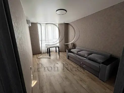 квартира за адресою Приміська вул., 8