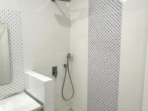 квартира за адресою Кам'янецька вул., 24а