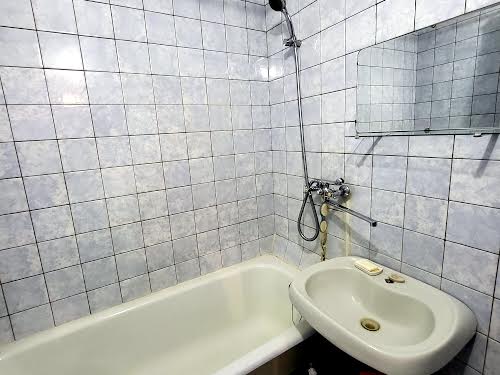 квартира за адресою Леоніда Бикова бульв., 5