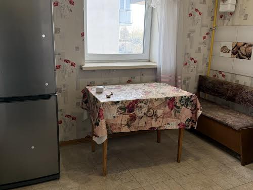 квартира за адресою Миколи Хвильового, 1