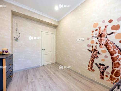 квартира за адресою Конституції пл., 20