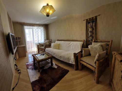 квартира за адресою Академіка Євгена Лазаренка вул., 48а