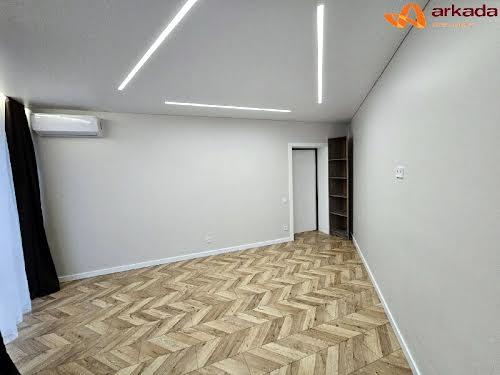 квартира по адресу Долгая ул., 20в
