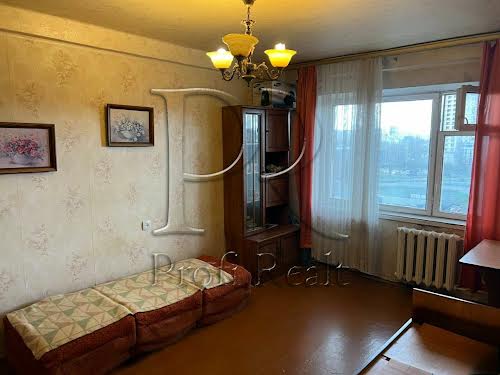 квартира за адресою Павла Тичини просп., 5