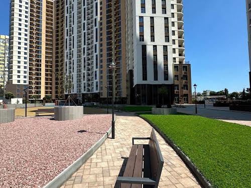 квартира за адресою Краснова вул., 3