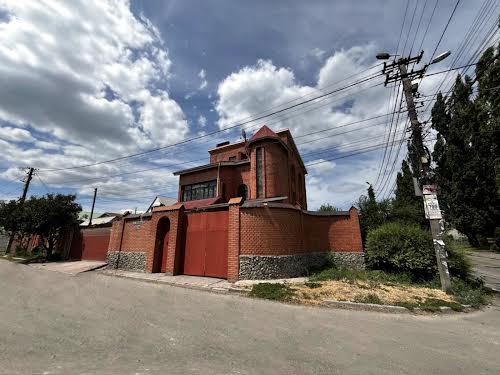 будинок за адресою Академіка Кримського вул.