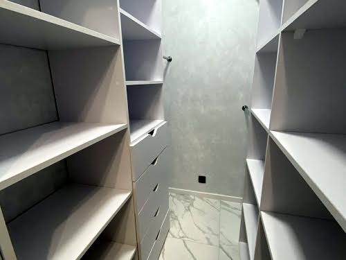 квартира за адресою Яровиця, 9