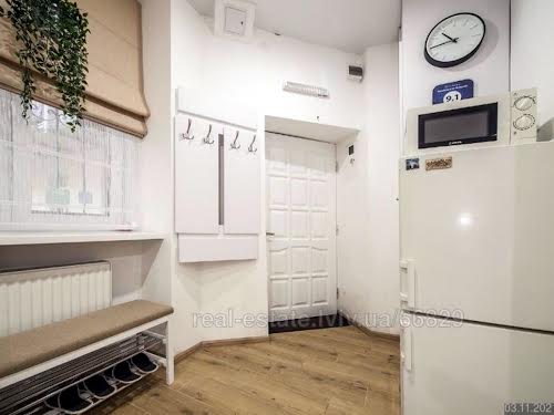 квартира за адресою Шота Руставелі вул., 18