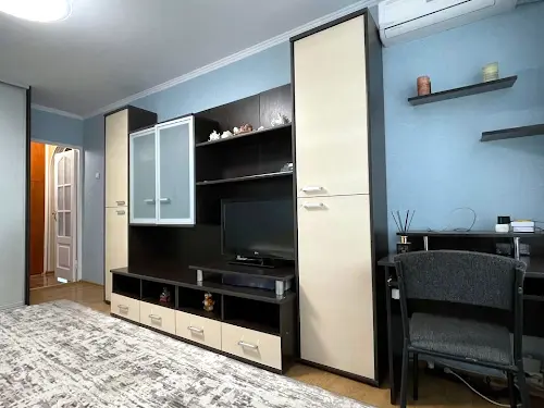 квартира за адресою Довженка вул., 5