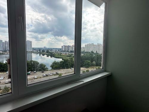 квартира за адресою Драгоманова вул., 31Б