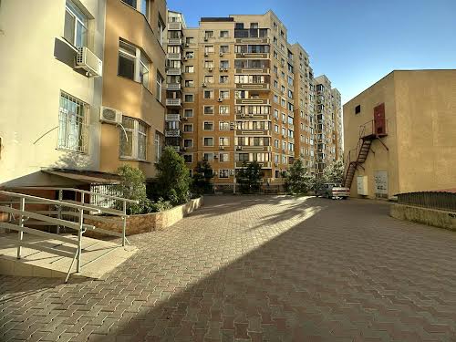 квартира за адресою Добровольців вул. (Маршала Говорова), 8