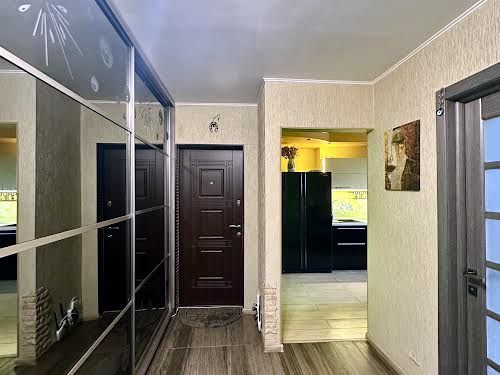 квартира за адресою Теплична вул., 38