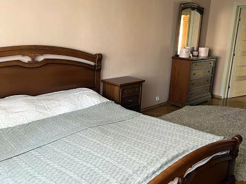квартира по адресу Клубничный пер., 31