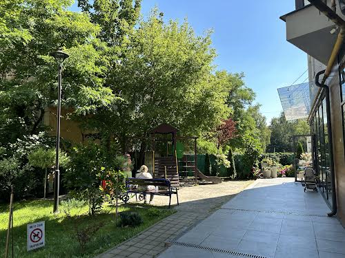 квартира за адресою Пекарська вул., 30а