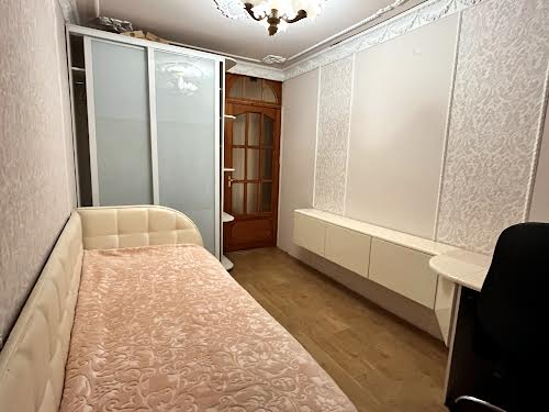 квартира за адресою Миколи Міхновського вул. (Щербини), 19