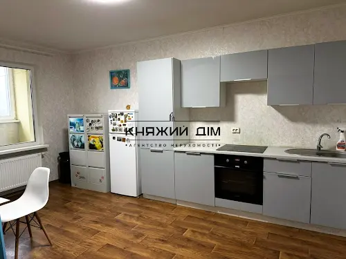 квартира за адресою Академіка Глушкова просп., 9-Є