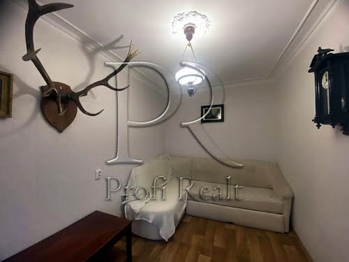 квартира за адресою Симиренка вул., 5