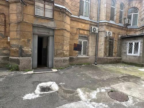 квартира за адресою Толстого Льва пл., 13