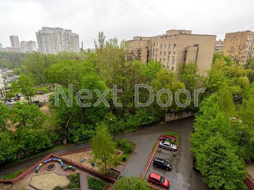 квартира за адресою Степана Руданського вул., 4-6