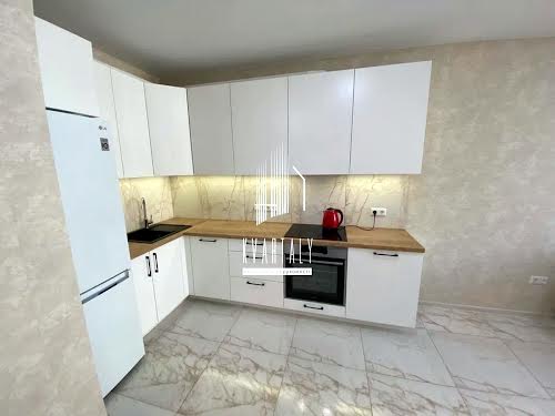 квартира за адресою Любомира Гузара просп. (Космонавта Комарова), 9Б