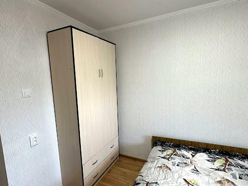 квартира по адресу Олени Теліги ул., 7