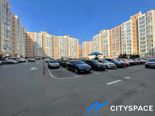 квартира по адресу Героев Небесной Сотни просп., 26/16