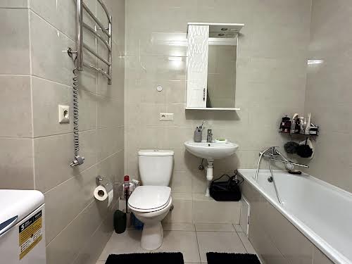 квартира за адресою Бориса Гмирі вул., 6а