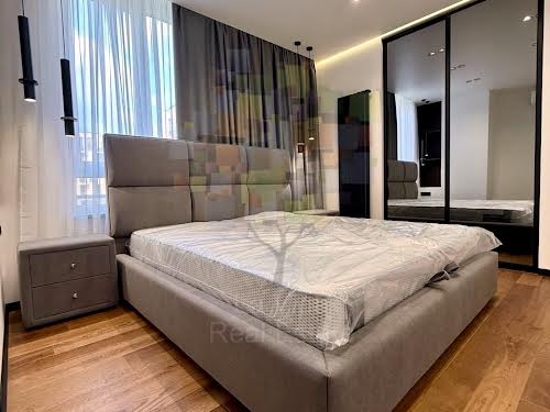 квартира за адресою Салютна вул., 2к16