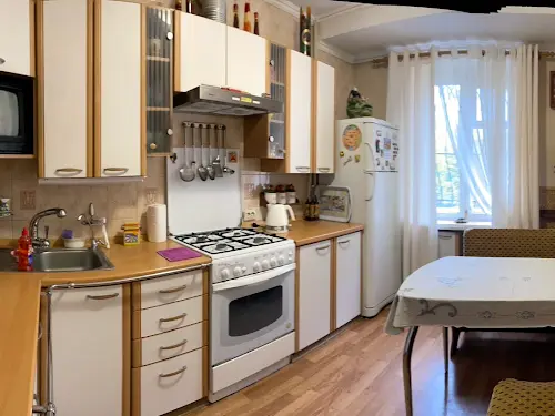 квартира за адресою Небесної Сотні просп. (Маршала Жукова), 89а