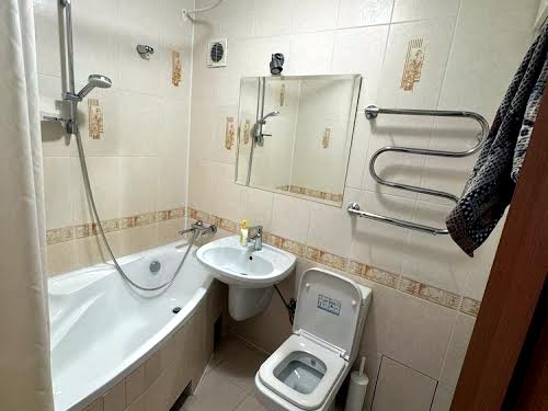 квартира по адресу Братуня ул., 4