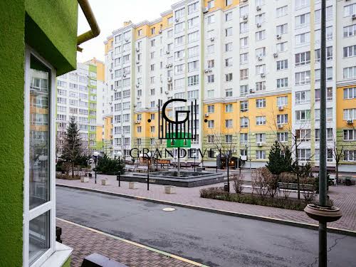 квартира по адресу Жулянська ул., 1-В