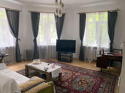 квартира за адресою Єврейська вул., 38