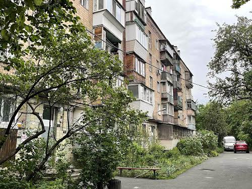 квартира за адресою Копилівська вул., 67