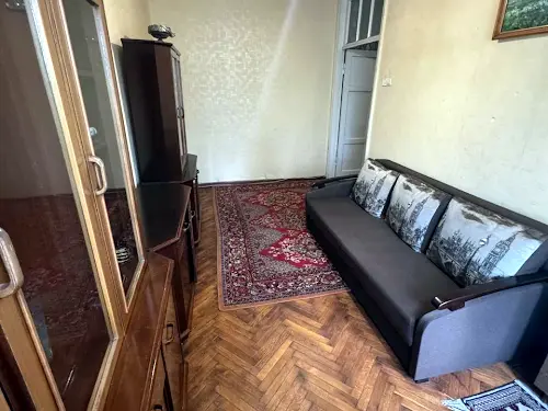 квартира за адресою Гіршмана вул., 19