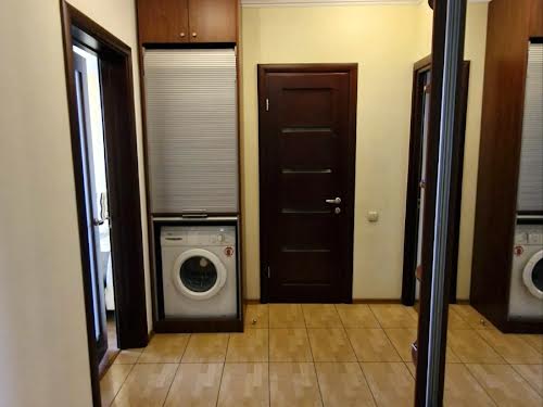 квартира за адресою Старицького вул., 20/2