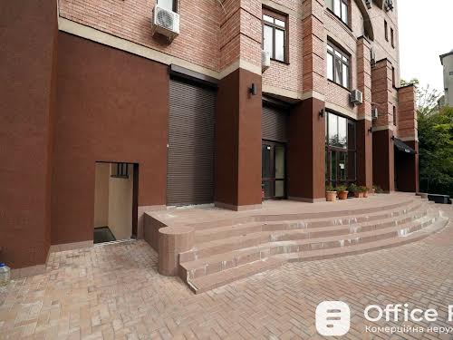 комерційна за адресою Олександра Кониського вул., 28А-30А