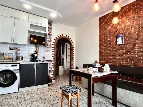 квартира за адресою Стрілецька вул., 88
