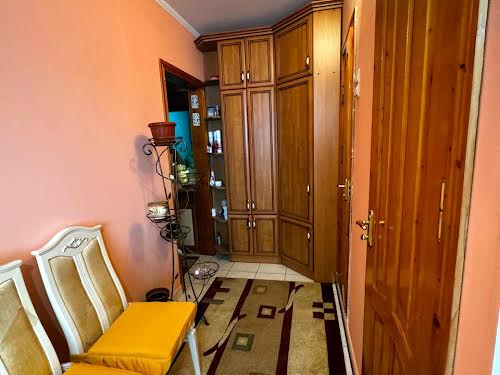 квартира за адресою Івана Миколайчука вул., 12