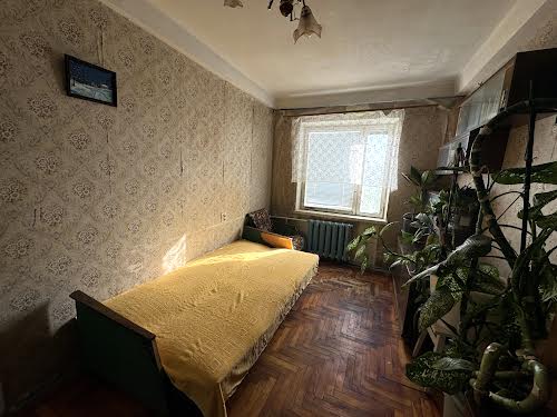 квартира за адресою Парамонова вул., 7