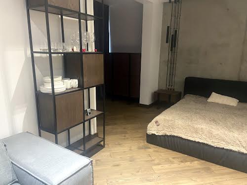 квартира за адресою Новоберегова вул., 12