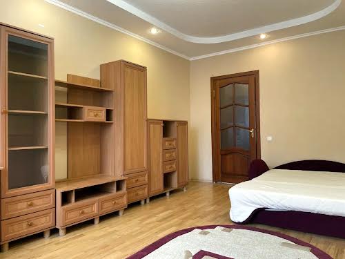 квартира по адресу Анны Ахматовой ул., 35