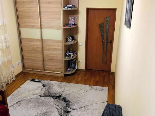 квартира за адресою Галицька вул., 64в