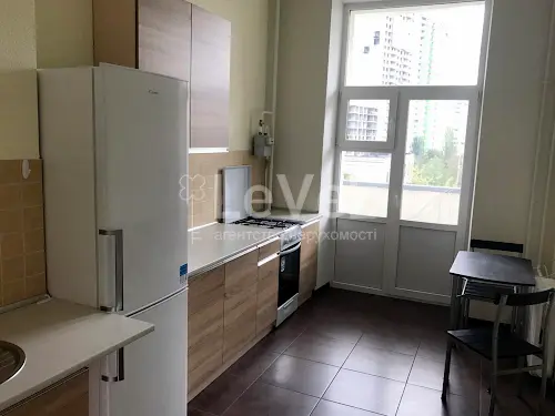 квартира за адресою Бульвар Ярослава Гашека, 18
