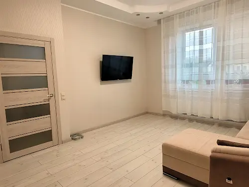 дом по адресу Центральна