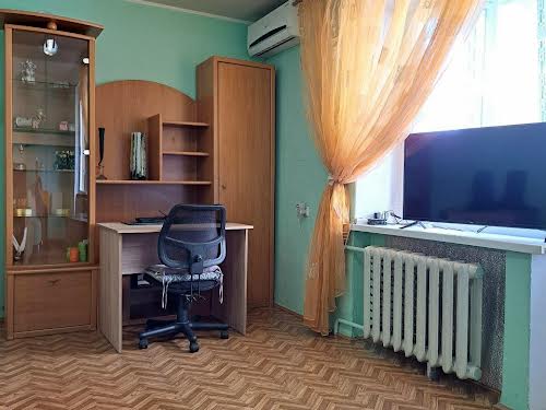 квартира за адресою Калинова вул., 45