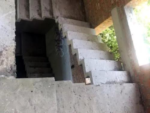 будинок за адресою Наддніпрянська