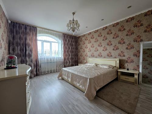 будинок за адресою Лісна