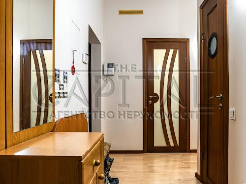 квартира за адресою Дмитрівська вул., 69