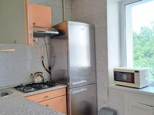 квартира за адресою Калинова вул., 45