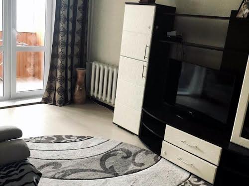 квартира за адресою Михайлівська вул., 8